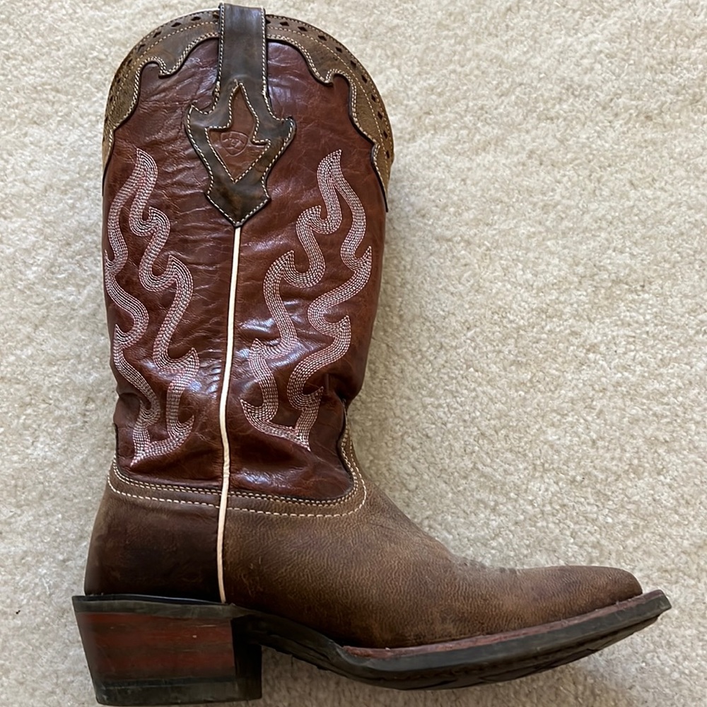 Ariat 7 mid length boot brown pink